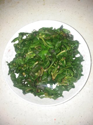 凉拌苦苦菜的做法步骤：1
