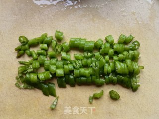 蒜蓉辣椒炒扇贝的做法步骤：3
