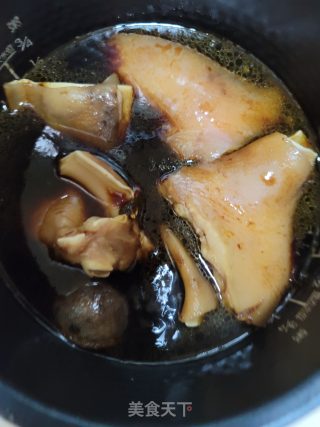 卤猪耳朵的做法步骤：6