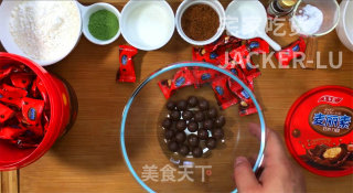 麦丽素抹茶软曲奇，奇妙的口感，好像变得加倍好吃了起来。的做法步骤：1