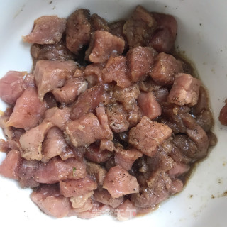 双米皮蛋牛肉粥的做法步骤：5