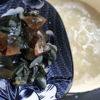 双米皮蛋牛肉粥的做法步骤：8