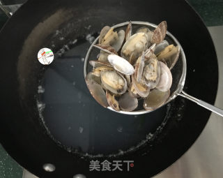 蛤蜊丝瓜汤的做法步骤：5