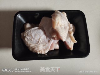 焖鸭腿肉盖烧饭的做法步骤：1