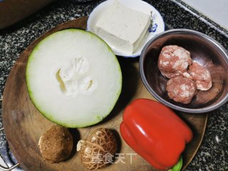 冬瓜烧豆腐圆子的做法步骤：1