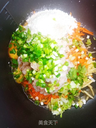 鲜虾蔬菜饼的做法步骤：9