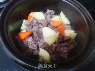 咖喱牛肉的做法步骤：6