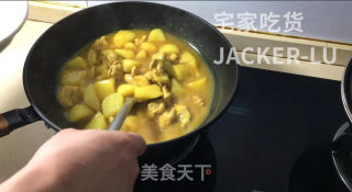 家常土豆咖喱鸡，简单又美味，小白也能做的经典美食。的做法步骤：9