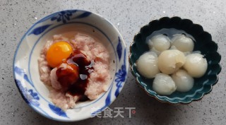 荔枝鸡肉丸的做法步骤：3