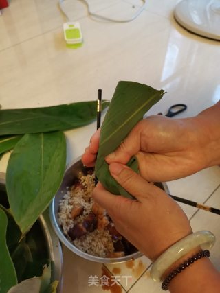 鲜肉粽的做法步骤：11