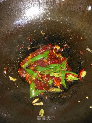 比肉好吃的豆芽炒鸡蛋的做法步骤：4