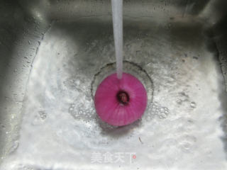 鹅胗炒洋葱的做法步骤：2
