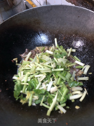 鸡杂粉条的做法步骤：3
