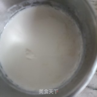 “清凉饮品”花酿拌酸奶的做法步骤：2