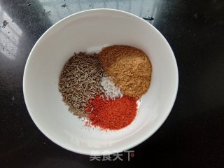 烤猪肉串的做法步骤：12
