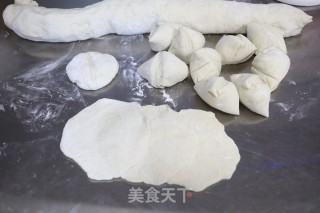 干笋酱肉包子的做法步骤：12