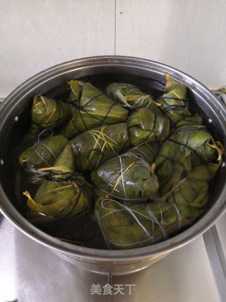 黑米粽的做法步骤：11