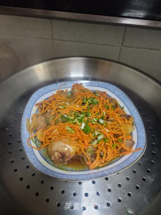 虫草花蒸鸡的做法步骤：6