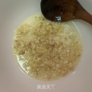 蒜蓉蒸鱼头的做法步骤：3