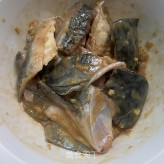 蒜蓉蒸鱼头的做法步骤：8