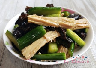 腐竹木耳拌黄瓜的做法步骤：16
