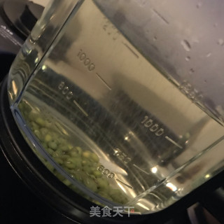 绿豆汁的做法步骤：3