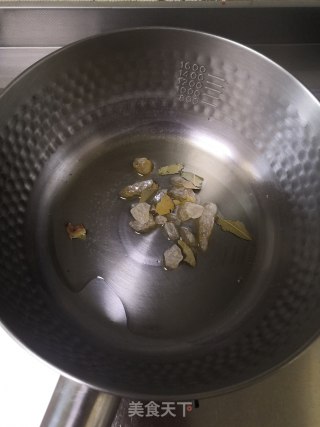 红烧狮子头的做法步骤：12