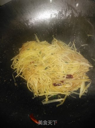 酸辣土豆丝的做法步骤：8