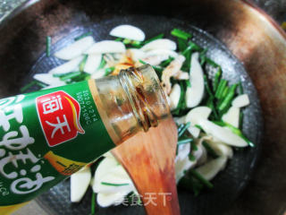 韭菜花蛏子炒茭白的做法步骤：9
