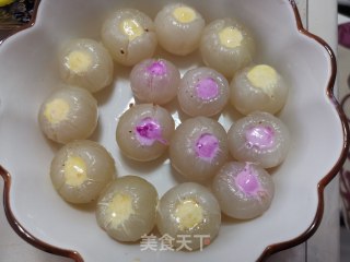 爆浆荔枝奶冻的做法步骤：9