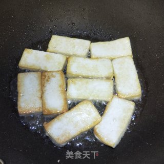 芹菜炒豆腐的做法步骤：4