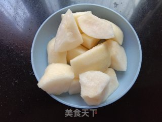 奶香雪梨冻的做法步骤：2