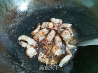 蒜子烧肉的做法步骤：3