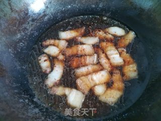蒜子烧肉的做法步骤：4
