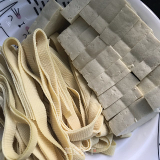 麻辣牛肉卷炖菜的做法步骤：6