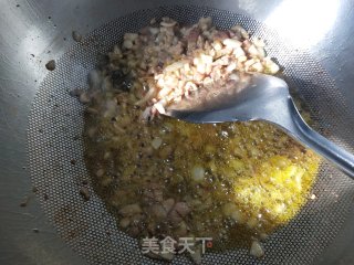 炸酱面的做法步骤：4