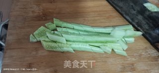变蛋拌黄瓜的做法步骤：6