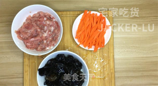 懒人版鱼香肉丝，厨艺有限，依靠调料包，比自己调味靠谱多了。的做法步骤：3