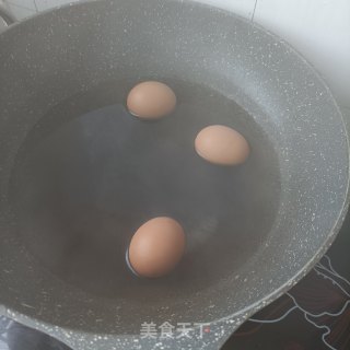 苦菊鸡蛋沙拉的做法步骤：1