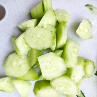 黄瓜鸡蛋沙拉的做法步骤：4