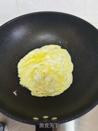 裙带菜豆腐蛋花汤的做法步骤：5