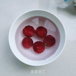 杨梅汁的做法步骤：2