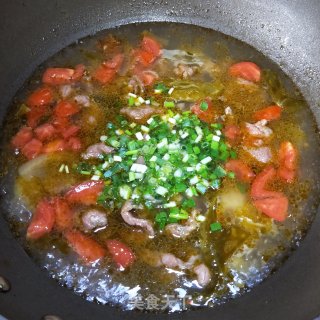 牛肉酸汤米粉的做法步骤：8