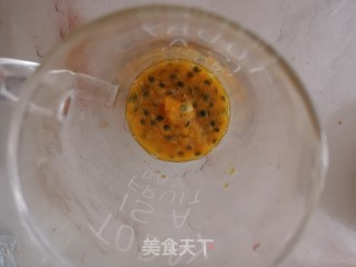 百香果西柚柠檬蜂蜜水的做法步骤：4