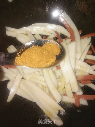 火腿肠辣炒年糕的做法步骤：7