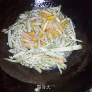 酸香茄丝的做法步骤：7
