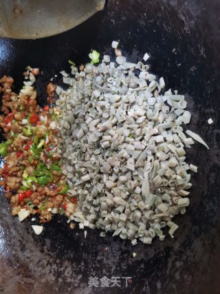 白豆角炒肉末的做法步骤：7