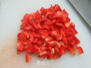 黑木耳红椒炒鸡蛋的做法步骤：4