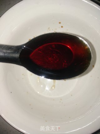 秘酱炒鸡蛋（超级下饭）的做法步骤：2