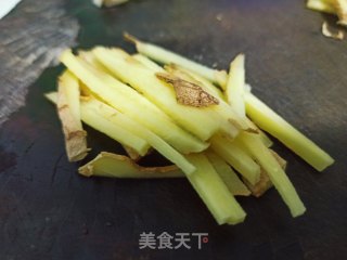家常版糖醋排骨的做法步骤：2